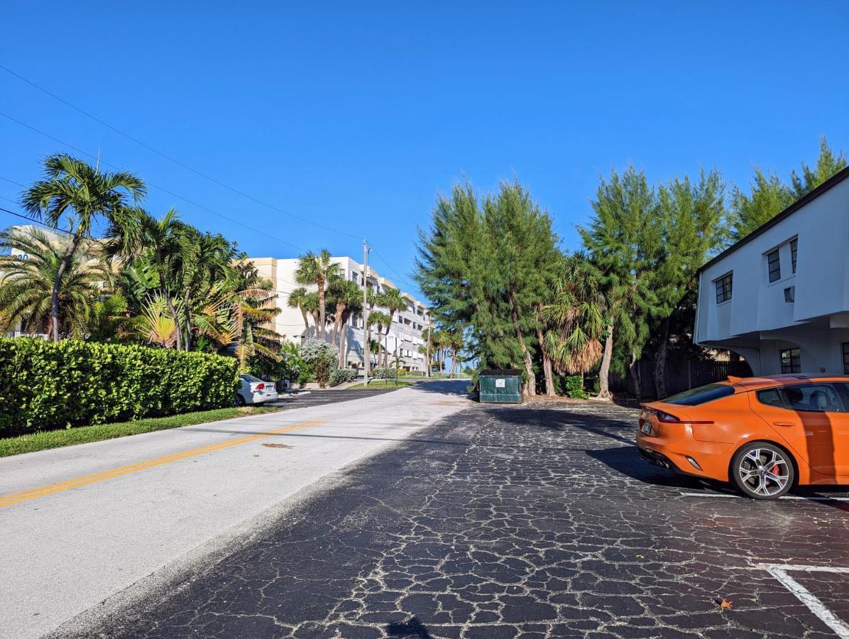 Pier Walk On Deerfield Beach Island Экстерьер фото